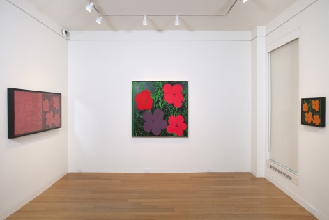 Andy Warhol,&nbsp;Flowers, 1964/1965.&nbsp;&nbsp;, &copy; 2012 The Andy Warhol Foundation for the Visual Arts, Inc./Artists Rights Society (ARS), New York.